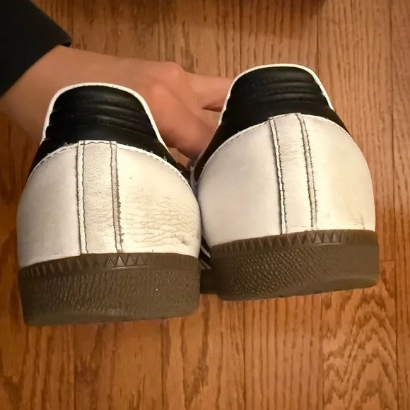 Adidas Samba OG Shoes Women’s 7.5 Men’s 6.5 Cloud White / Core Black / gum - Picture 5 of 10